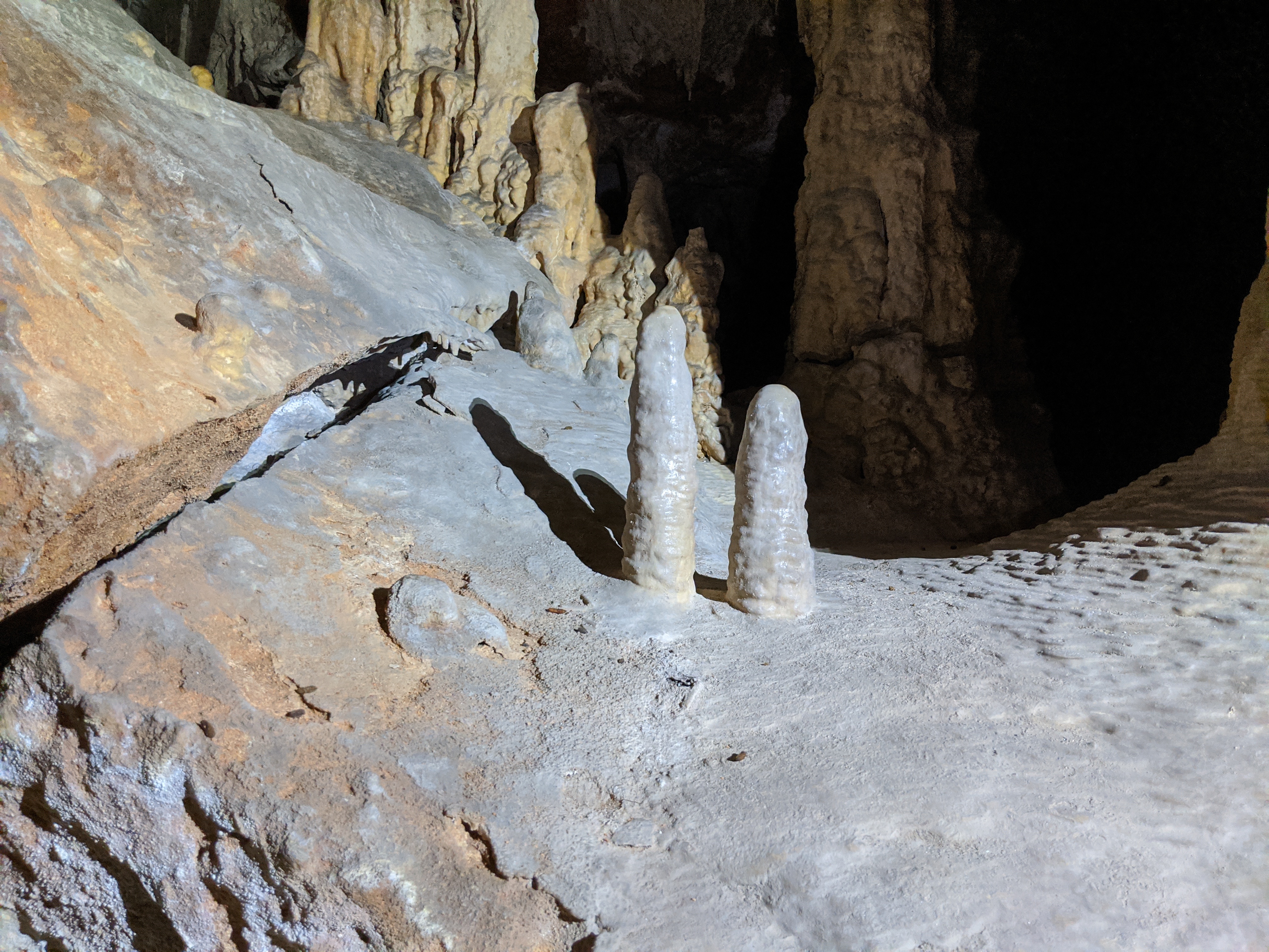 Cave Climate Ongoing Cave Climate Data Collection in Australia – Andy Baker